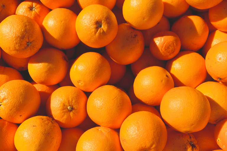 התפוז, שיר מאת מוּנְדֶ'ר מַסְרִי - מגזין גלויה