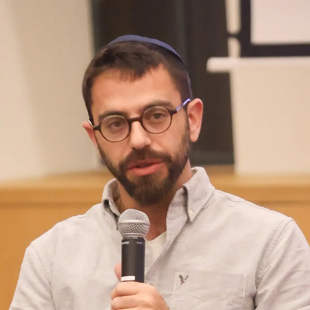 צביקי פליישמן - התכנסות דינה 2023 - מגזין גלויה
