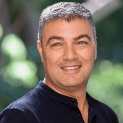 עדיאל שושני - צילום הילה שילוני והילד הזה הוא אנחנו - אסופה של שירה, תפילות והגות על חרמות והדרה חברתית פוגענית