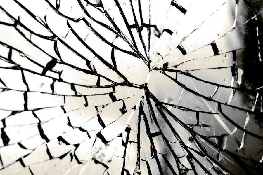 הקפות - שיר מאת: כנרת סמואל-פולק, מגזין גלויה