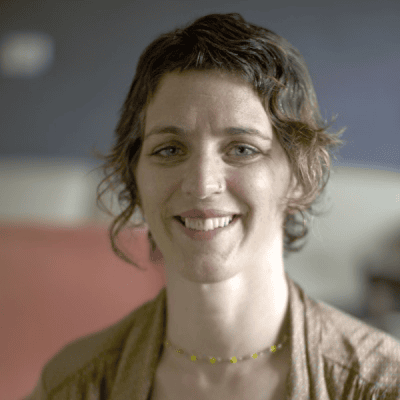 ציפי חורי - מגזין גלויה