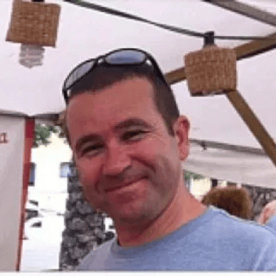 יוסי אלמכיאס - מגזין גלויה